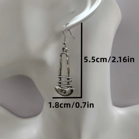 ⭕️BOGO FREE⭕️ Boho silver abstract minimalist earrings / NWOT - Picture 6 of 6